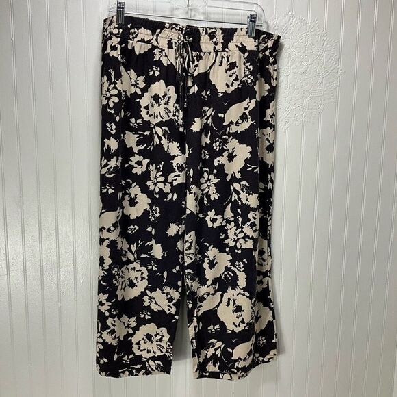 HESTER & ORCHARD Linen Blend Wide Leg Crop Pants - Picture 1 of 5